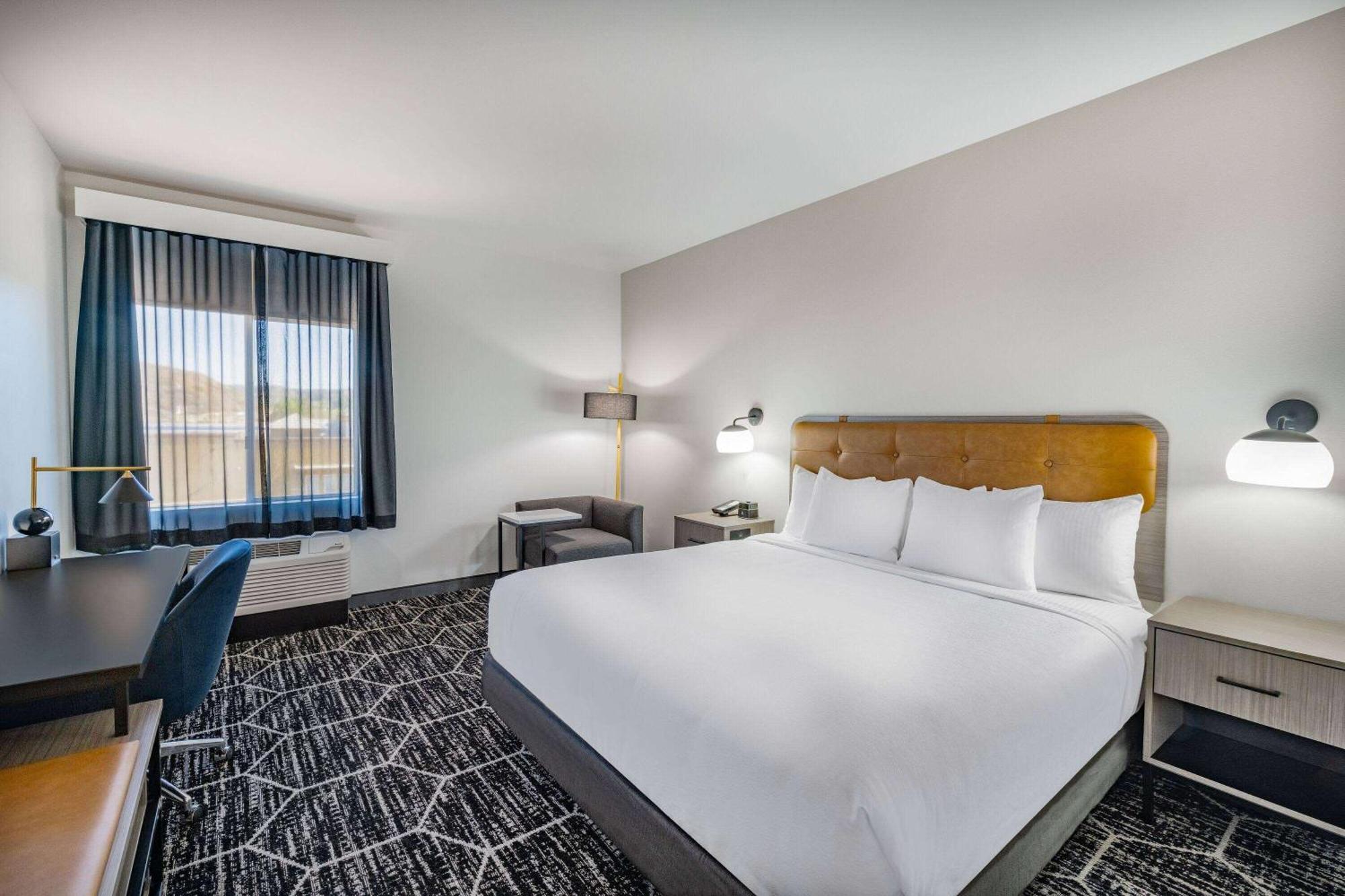 La Quinta Inn & Suites By Wyndham Yucaipa Eksteriør billede