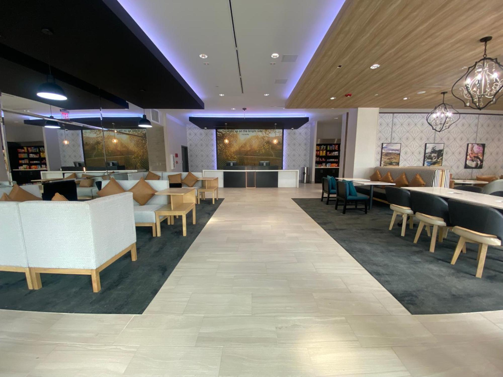 La Quinta Inn & Suites By Wyndham Yucaipa Eksteriør billede