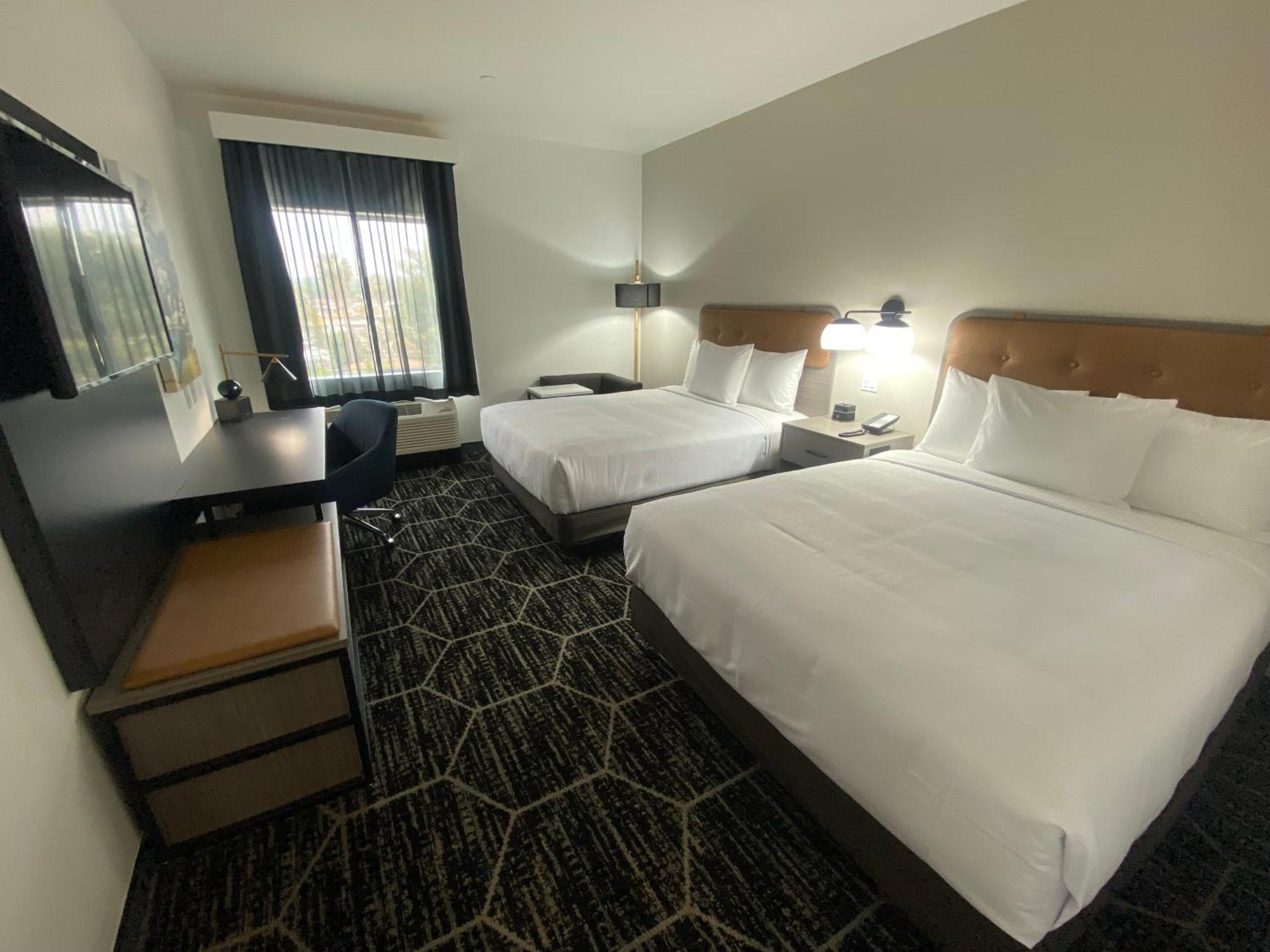 La Quinta Inn & Suites By Wyndham Yucaipa Eksteriør billede